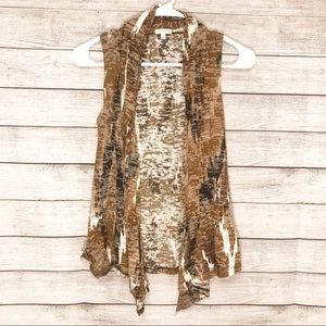 🌻SALE! Maurices burnout sleeveless cardigan vest